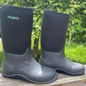 Nevados Waterproof High Boggers